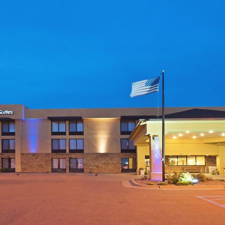 Holiday Inn Express Hotel & Suites Colby, An Ihg Hotel Eksteriør bilde