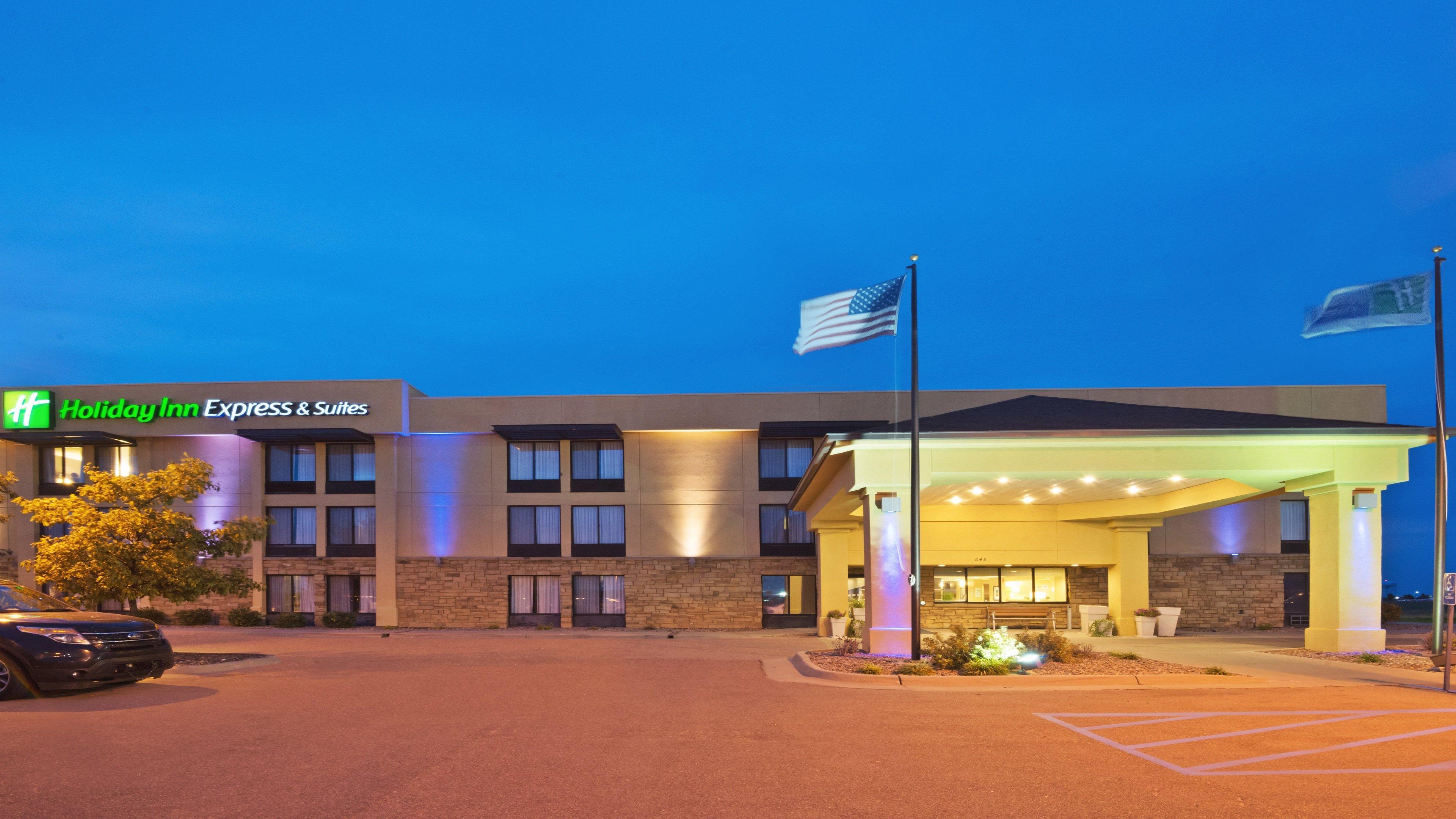 Holiday Inn Express Hotel & Suites Colby, An Ihg Hotel Eksteriør bilde